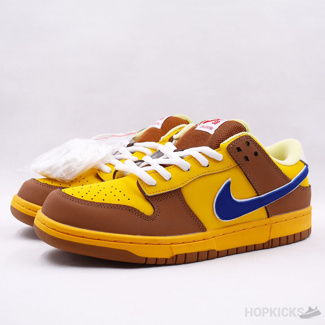 nike sb dunk low newcastle